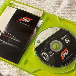 Xbox 360 Forza Motorsport 3 Game - Green Case